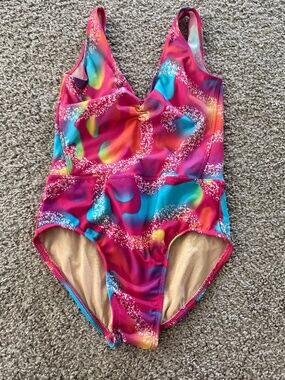 Girls Dance or gym outfit